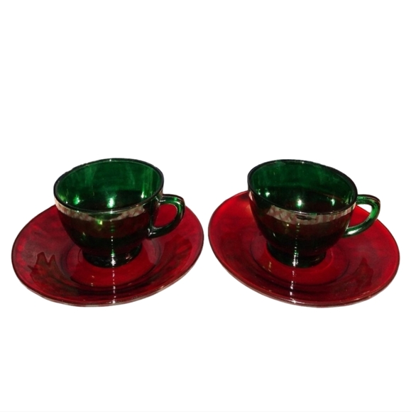 Vintage Cups Saucers Set Ruby Red Emerald Green Glass Christmas Cafe Cafecore - Picture 1 of 15